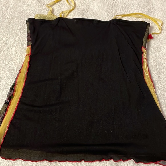 NWOT Denise camisole/sleeveless top. Size S. Pit to pit approx.16 inches - Picture 7 of 8